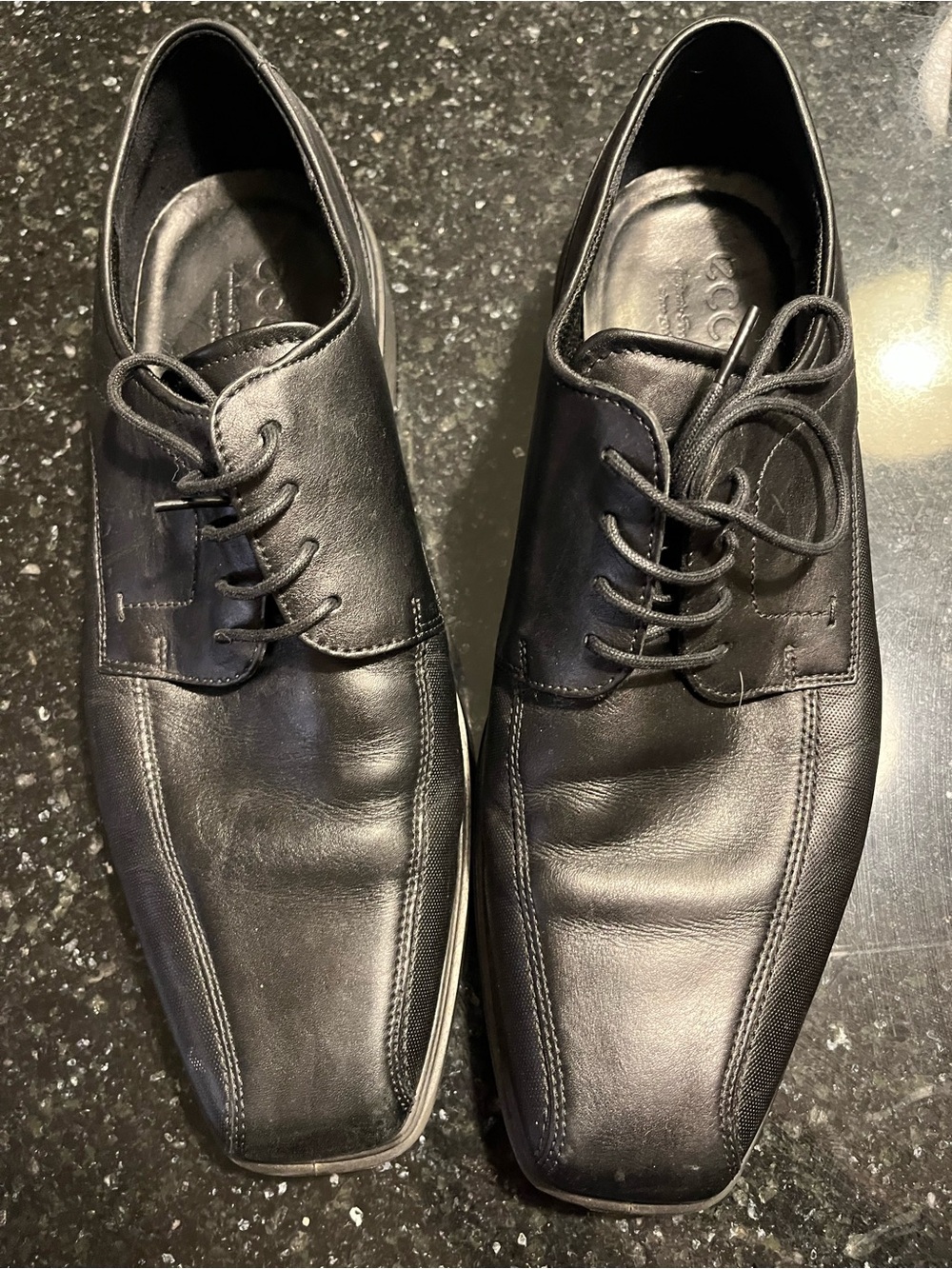 Ecco Men's Black Leather Lace-Up Derby Shoes